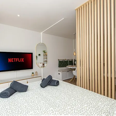 Appartement Cosy Rénové - Proche De La - Di