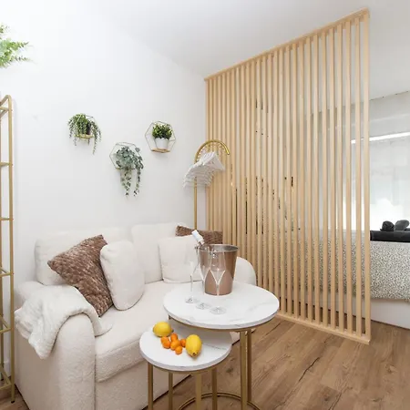 Cosy Renove - Proche De La - Di *