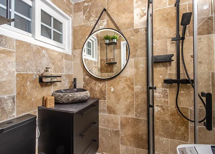 Cosy Renove - Proche De La - Di *